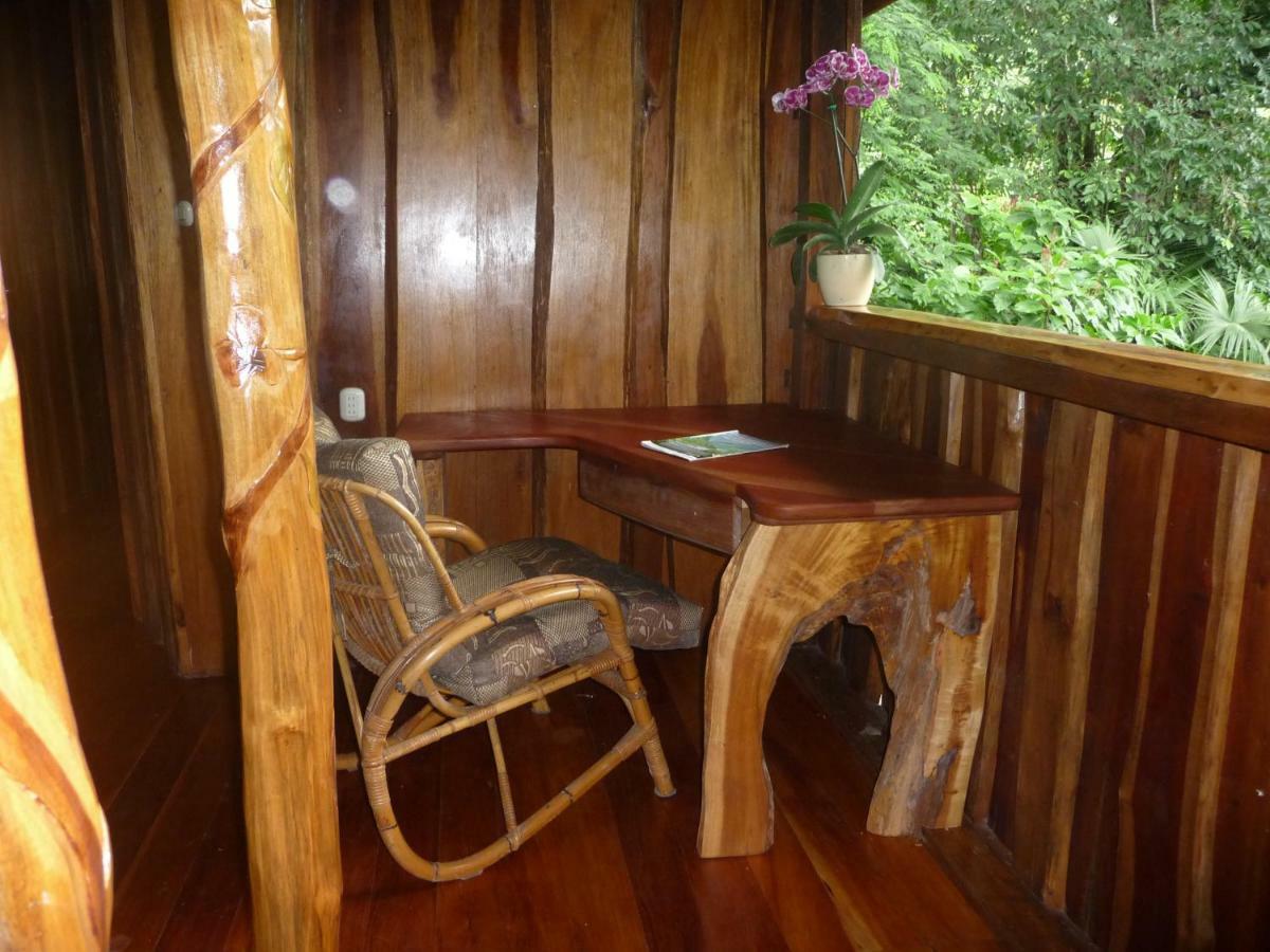 Topos Tree House Cahuita Esterno foto
